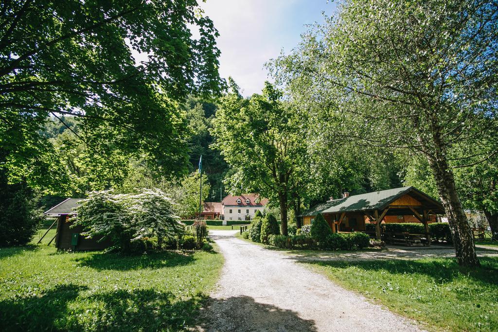 Pocitniska Hiska Pod Skalco Villa Kamnik Eksteriør billede